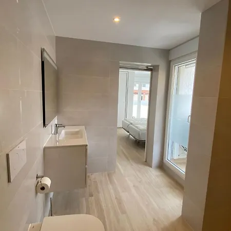Aura Apartment *
