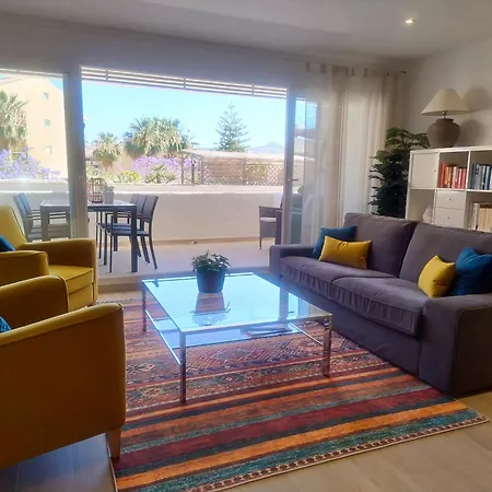 Aura Apartment